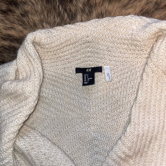 White Chunky Knit Cardigan - Picture 2 of 3